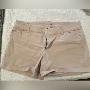 Old Navy light pink 3” pixie shorts- size 10